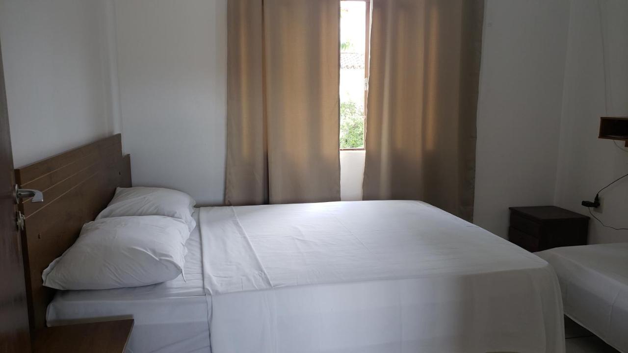 Hospedaria Joaquim Hotel กาปีตอลิโอ ภายนอก รูปภาพ